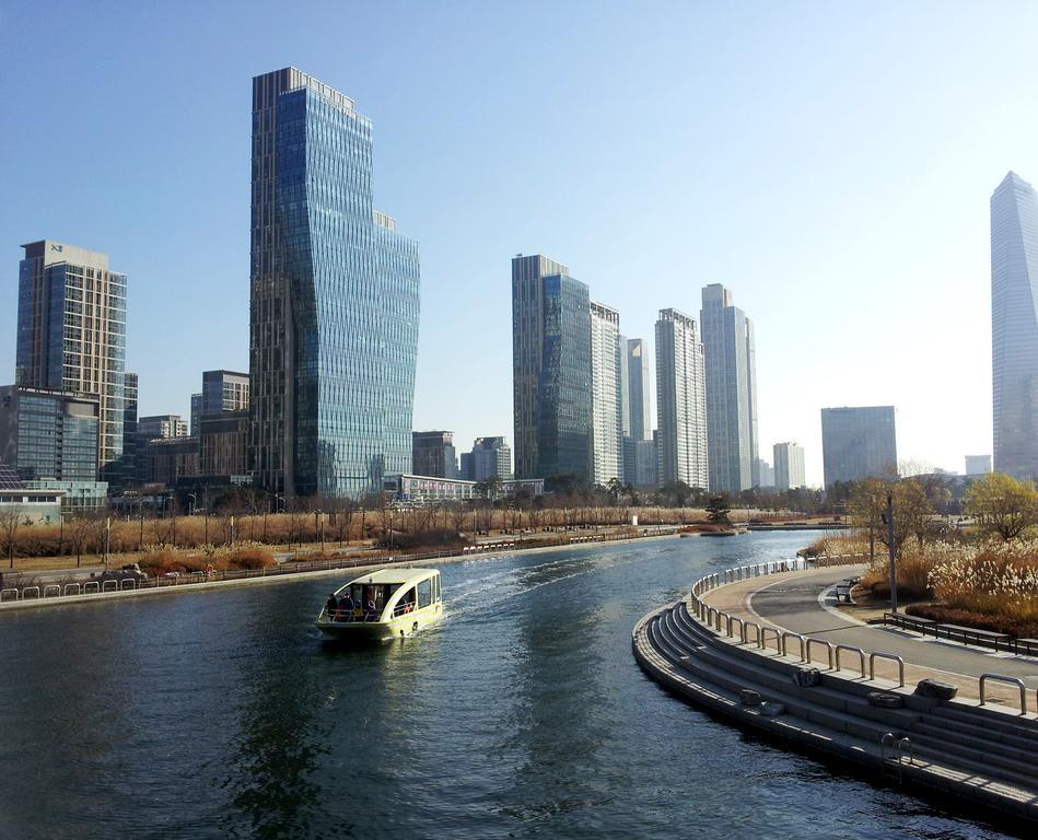 Stellar Marina Hotel Siheung Exterior photo